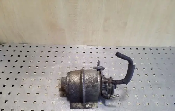 Mazda 5 Fuel filter 