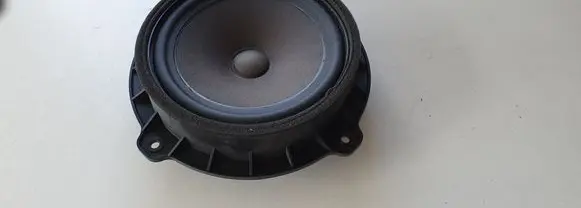 Hyundai ix35 Front door speaker