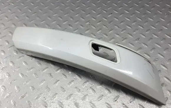 Peugeot 3008 I Front bumper corner part panel trim 9673897777 9673933177 7401RZ