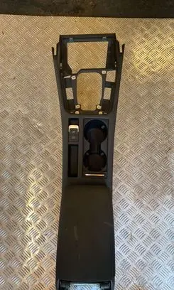 Volkswagen PASSAT B8 Center console 3G2863241A