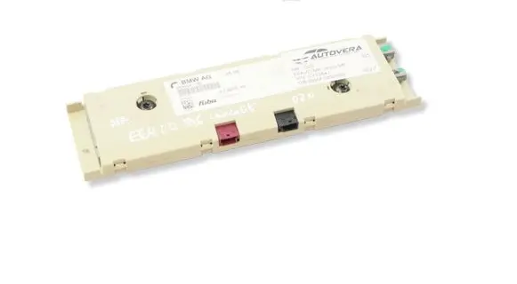 BMW M6 Aerial antenna amplifier 6935047 65206935047 21367510