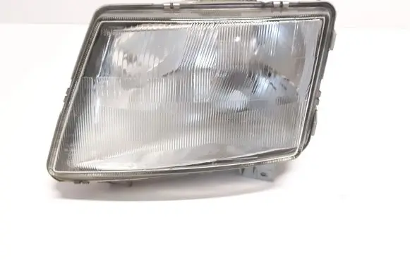 Mercedes-Benz Vito Viano W638 Headlight/headlamp 6388200061