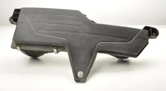 BMW 1 F20 F21 Air filter box 8578649
