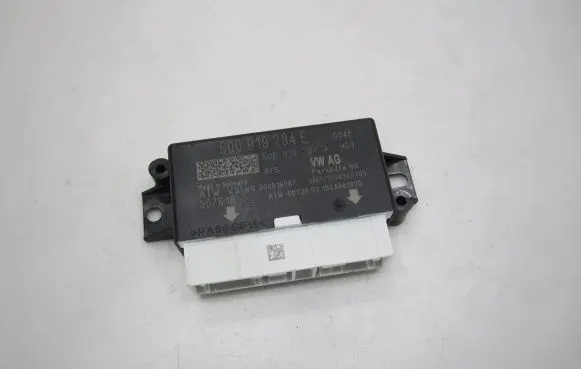 Volkswagen Golf VII Parking PDC control unit/module 5Q0919294E 5Q0919294A 307618