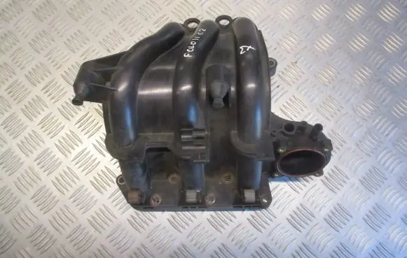 Volkswagen Polo IV 9N3 Intake manifold