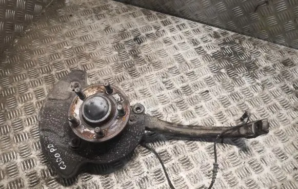 Chrysler 300 - 300C Front wheel hub 4782740AB