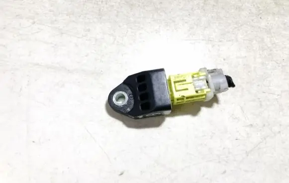 Toyota Yaris Airbag deployment crash/impact sensor 8983102140 89831-02140
