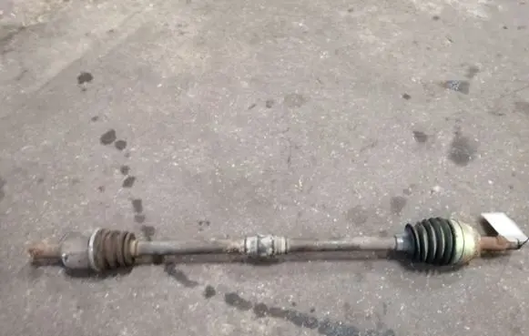 Mitsubishi Space Runner Front driveshaft