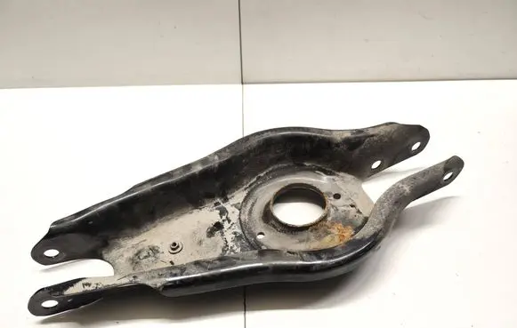 Tesla Model Y Rear upper control arm/wishbone 104445100F CFQ21184003004