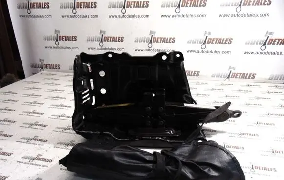 Toyota Previa (XR30, XR40) II Tool set 0911128091