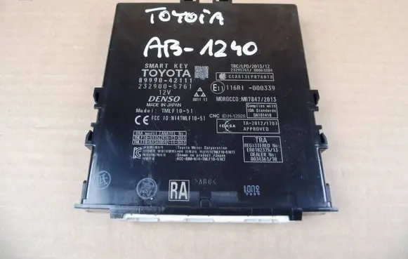 Toyota RAV 4 (XA40) Keyless (KESSY) go control unit/module 8999042111