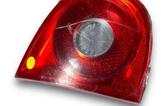 Volkswagen Golf V Tailgate rear/tail lights 1K6945093F