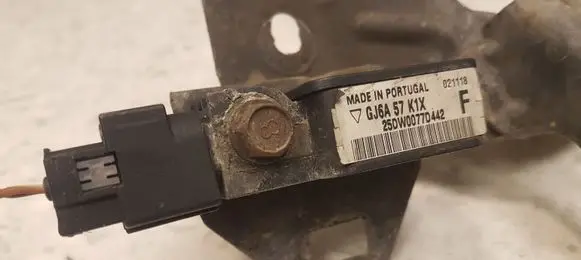 Mazda 6 Airbag deployment crash/impact sensor GJ6A57K1X