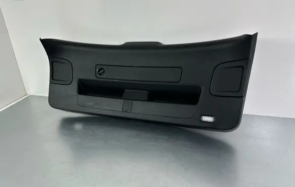 Audi A6 S6 C7 4G Tailgate trim 4G9867979D 4G9867979E