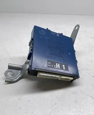 Lexus IS 220D-250-350 Light module LCM 8994053010 0319000530