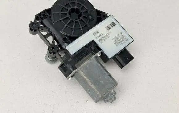 BMW i4 Rear door window regulator motor 9854231 3102X2402709 E01380113