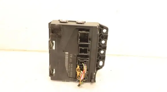 Volkswagen PASSAT CC Central body control module