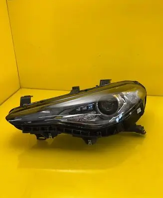 Alfa Romeo Giulia Headlight/headlamp 50553227