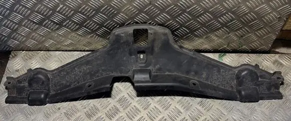 Toyota Auris E180 Radiator trim 165940N010