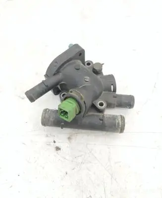 Renault Megane I Thermostat housing 7700866731 7700866730