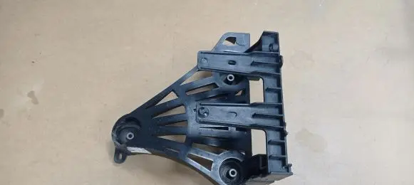 Tesla Model Y A/C compressor mount bracket 167362700D 18247720623