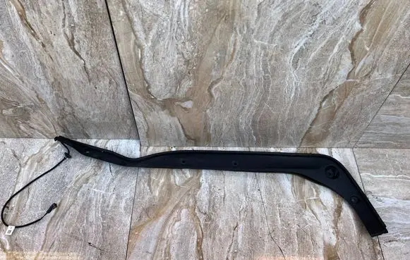 Maserati Levante Other trunk/boot trim element 670042775 670042062