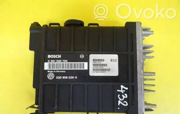 Volkswagen Polo II 86C 2F Engine control unit/module 0261200794 030906026H
