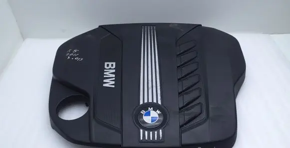 BMW X5 E70 Engine cover (trim) 7811025 13717811025 13717812063