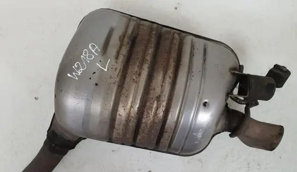 Mercedes-Benz CLS C218 AMG Rear muffler/silencer tail pipe A2124911301