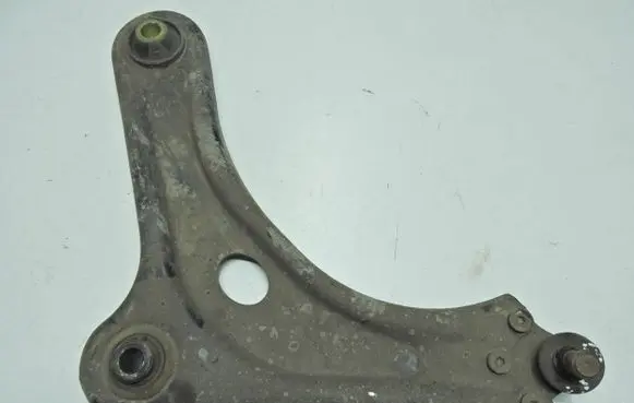 Citroen DS3 Front control arm