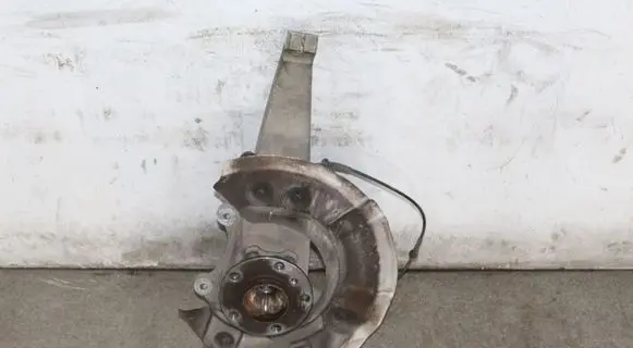 BMW 5 GT F07 Front wheel hub spindle knuckle 4082754