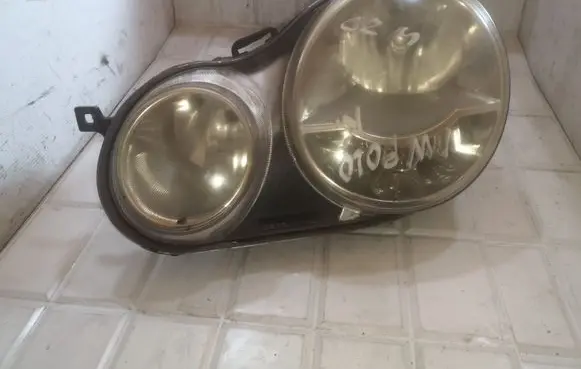 Volkswagen Polo Headlight/headlamp 4411150