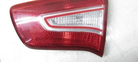 KIA Sportage Tailgate rear/tail lights