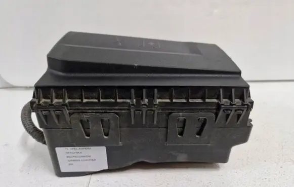 Opel Ampera Fuse box set 227852531110117AD