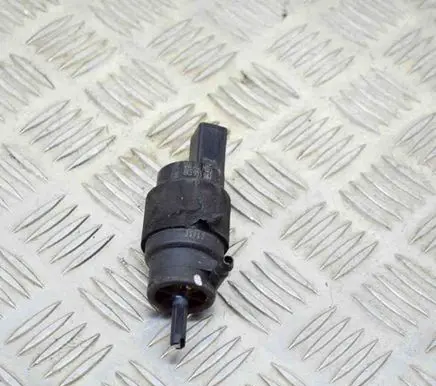Audi A6 S6 C7 4G Windscreen/windshield washer pump 8K5955647