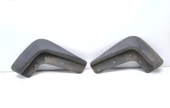 Volvo XC90 Front mudguard 08685556 08685557