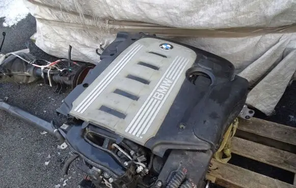 BMW X5 E70 Engine