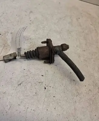 Audi A6 S6 C4 4A Clutch master cylinder 1234