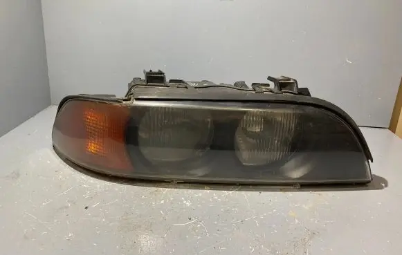 BMW 5 E39 Headlight/headlamp
