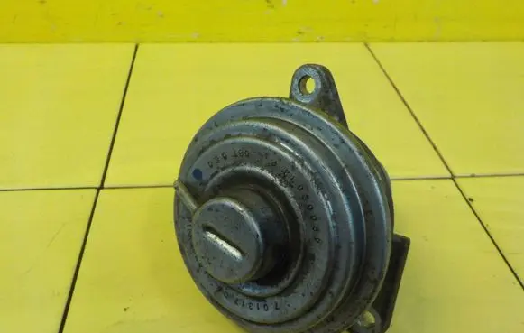 Chrysler Grand Voyager V EGR thermostat 70131706