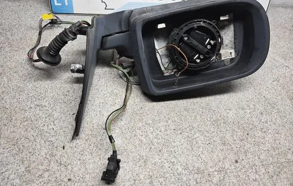BMW 5 E39 Front door electric wing mirror 010371 E1010372 E010373