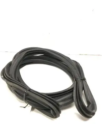 Volkswagen PASSAT B7 Trunk rubber seal (body) 3C9827705 49291009 BS200513