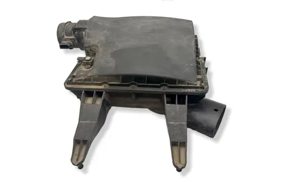Volkswagen Crafter Air filter box 9065280106