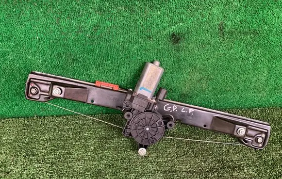 Fiat Grande Punto Front door window regulator with motor