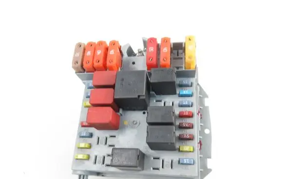 Alfa Romeo 159 Fuse box set 50504455