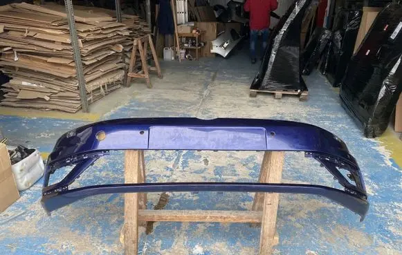 Volkswagen Golf VII Front bumper 5G0807221FL