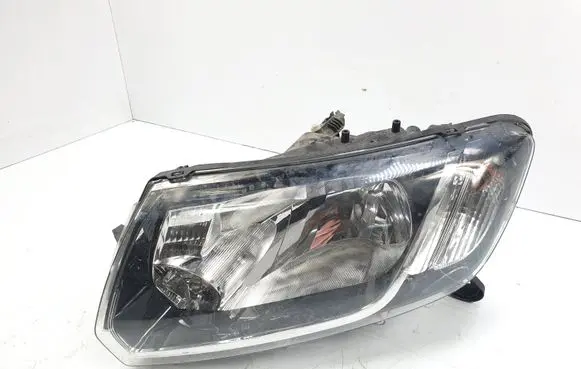 Dacia Sandero Headlight/headlamp 260605312R