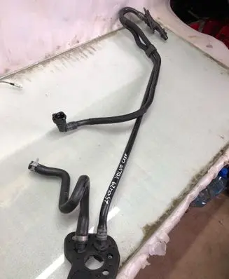 Volvo XC60 Engine coolant pipe/hose 32278431