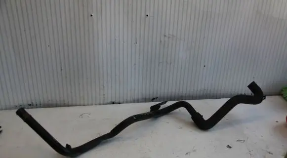 Volkswagen Touran I Engine coolant pipe/hose 038121151B