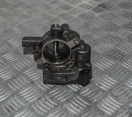 Opel Corsa D Throttle valve 55564247